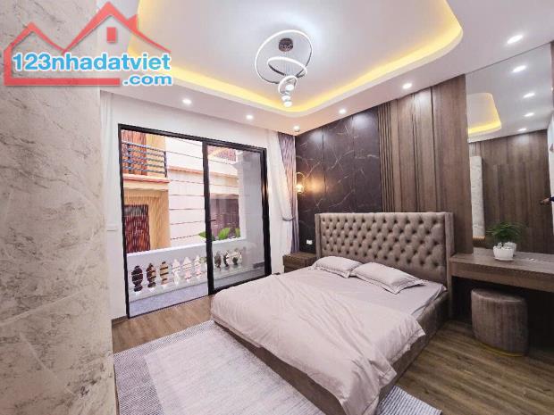 🏡9 TỶ HƠN - LÔ GÓC Ô TÔ CHẠY QUANH  #KHƯƠNG_TRUNG - #THANH_XUÂN. - 4