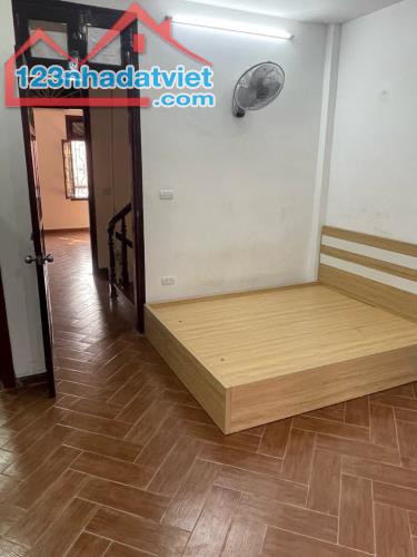 BÁN NHÀ 7 TẦNG HOÀNG MAI - 54M2 - 11 PHÒNG NGỦ - GIÁ 10 TỶ+ X - VỊ TRÍ VÀNG ĐỀN LỪ 2 - 1