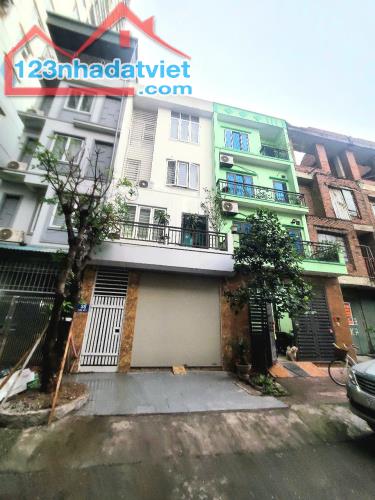 MÌNH CẦN BÁN NHÀ LIỀN KỀ VĂN KHÊ-P.PHÚ LA- HÀ ĐÔNG- HÀ NỘI -4-tầng- 4PN- 18,85 tỷ