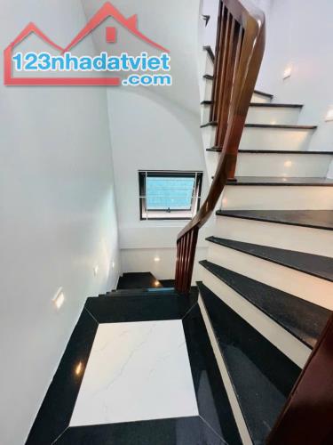 Nhà đẹp Hà Cầu 50m², 4PN – Ô tô đỗ cửa – Giá cực đẹp - 2