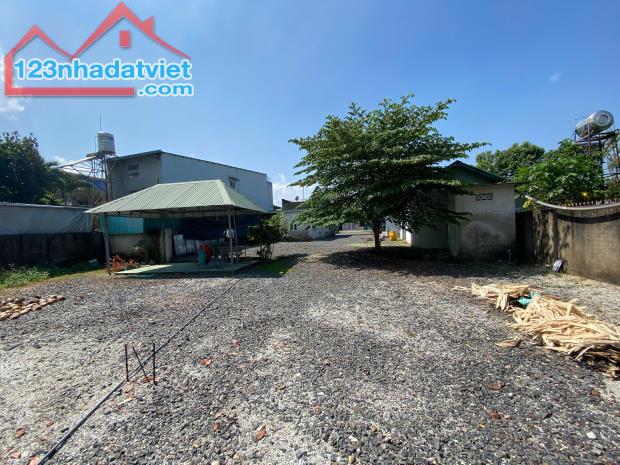 3850m2 đất vườn ( có 300m2 thổ) mặt tiền ql 20 dưới chân đèo Bảo Lộc giá 9 tỷ - 4