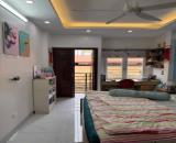 NHÀ ĐƯỜNG LÁNG 45m2 - NGÕ Ô TÔ VÀO NHÀ- KINH DOANH 2 THOÁNG TRƯỚC SAU 15,2 TỶ