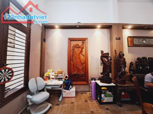 Bán Nhà Mặt Phố Quận Hoàn Kiếm 200m3T MT5m 2 THOÁNG 1 SỔ 1 CHỦ 160 Tỷ Hàng Ngang. - 3