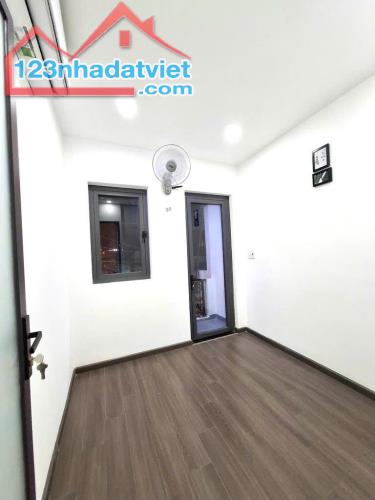 BÁN NHÀ GẦN KÊNH TÂN HOÁ, TÂN PHÚ, HẺM XE HƠI QUAY ĐẦU, NHỈNH 4 TỶ - 4