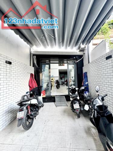 🏡 BÁN CHDV CAO CẤP - MẶT TIỀN ĐƯỜNG 🏡 ✨ 8 phòng CHDV - Thang máy✨ - 3