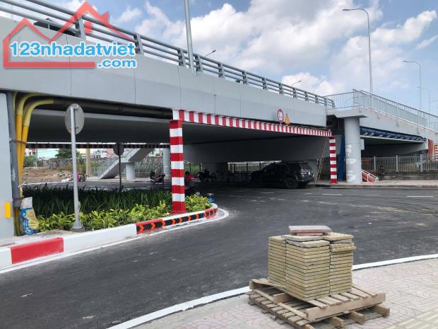 Nhà Mặt Tiền Rộng, Vị Trí Kinh Doanh Đắc Địa – Gần Quốc Lộ, Thuận Tiện Giao Thông - 4