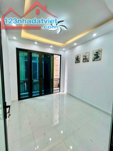 🏠 NHÀ 3 TẦNG XÂY ĐỘC LẬP – NGÕ 185 TÔN ĐỨC THẮNG – GIÁ SIÊU HỢP LÝ CHỈ 2 TỶ 050 TRIỆU 🔥 - 4