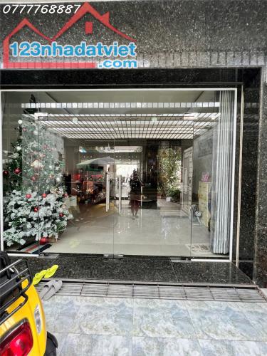 Bán nhà MT đg 25m xây đẹp gần chợ đầu mối Hóc Môn giá chỉ 43tr/m2 đất - 1