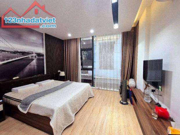 BÁN NHÀ MỸ ĐÌNH – LÔ GÓC – 4 TẦNG – 52 m² – MẶT TIỀN 5.5 m – 9 TỶ - 3