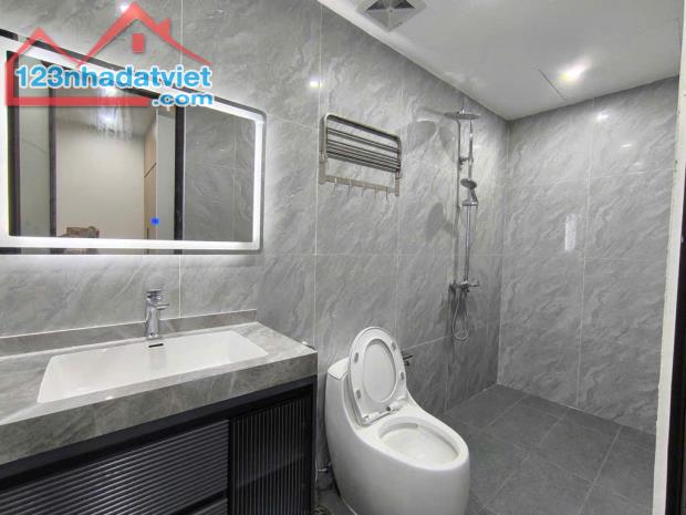 NHÀ MỚI TRUNG TÂM NGỌC THỤY, CHỦ XÂY TÂM HUYẾT 47M, 5T, GIÁ NHỈNH 6 TỶ. - 2
