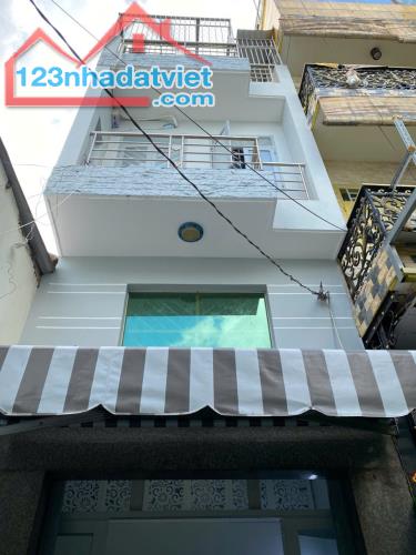 Bán nhà đẹp hẻm oto kế mặt tiền  Âu Cơ quận 11Dt 40m2- 4 tàng chỉ 5.7 tỷ tl - 1