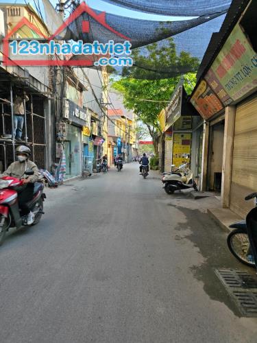 🧧Bán Đất Dương Nội, siêu hiếm Nhỉnh 6tỷ, ÔTô đỗ cửa!