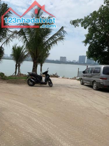 siêu phẩm yên hà-hải bối, ô tô tránh , gần ngay cầu thăng long,thành phố thông minh