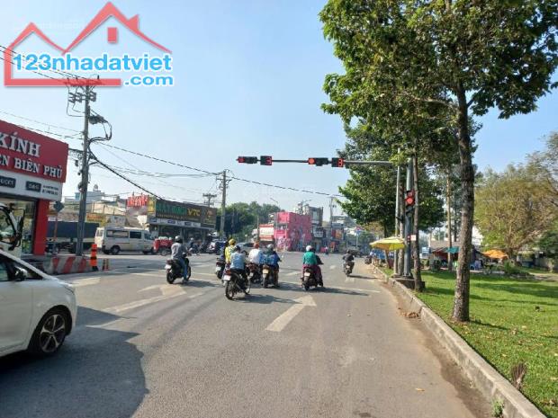 Bán nhà mặt tiền 12x40m giá 25 tỷ Đặng Thúc Vịnh - 1
