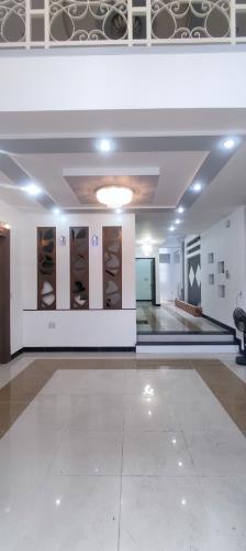 Q3-LÊ VĂN SỸ NHÀ ĐẸP NGANG 5m x 15m -5 TẦNG Ô TÔ ĐỂ TRONG NHÀ-CHỦ XÂY TÂM HUYẾT GẤP BÁN - 1