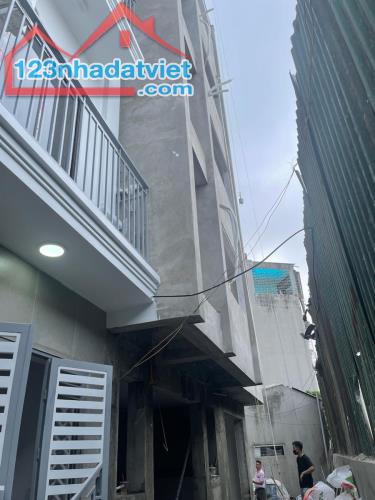NHÀ MỚI TINH- DIỆN TÍCH ĐANG HIẾM DẦN- 3 MẶT THOÁNG- KHU VỰC AN NINH, AN SINH TỐT - 1