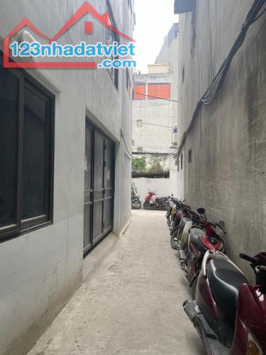 NHÀ MỚI TINH- DIỆN TÍCH ĐANG HIẾM DẦN- 3 MẶT THOÁNG- KHU VỰC AN NINH, AN SINH TỐT - 3