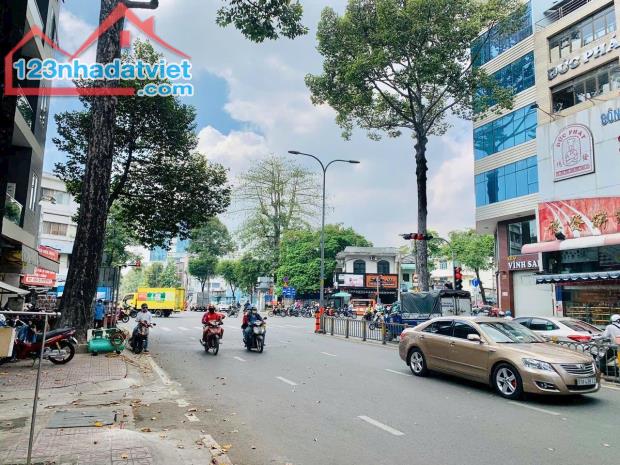 **BÁN GẤP GẤP Nhà Mặt Tiền KD Ngay Chợ Thiếc(4X23m)Trệt+3Lầu,Sổ Vuông A4 Xíu 19Tỷ - 1