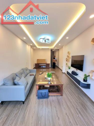 Bán nhà 5 tầng chính chủ Văn Chương xây mới 3 ngủ 35m giá 7.3 tỷ - 2