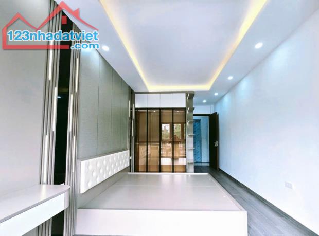 BÁN NHÀ ĐỨC DIỄN – NHÀ 5 TẦNG ĐẸP LONG LANH – NGÕ RỘNG THOÁNG – DÒNG TIỀN ỔN ĐỊNH – PHÁP L - 4