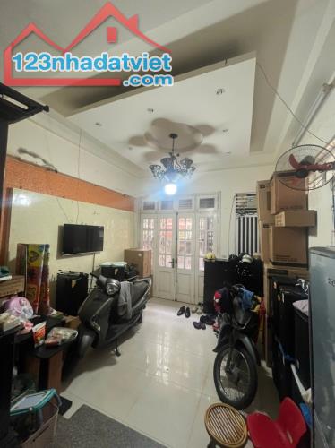 Ngõ 85 Xuân Thuỷ, Cầu Giấy. 30mx5; MT 4.5; Giá 8.5 tỷ  MẶT NGÕ VỪA Ở VỪA KINH DOANH - 3