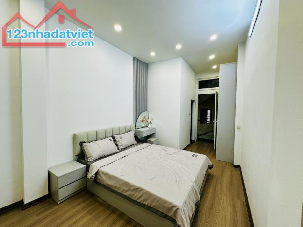 BÁN NHÀ THỌ LÃO – 22/26M² – 3PN, 4WC, 5 TẦNG - 5,79 TỶ - CÁCH Ô TÔ VÀI BƯỚC CHÂN - 2