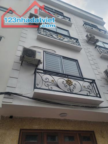 MÌNH CẦN BÁN NHÀ HÀNG XÓM KĐT VĂN KHÊ-P.PHÚ LA-Q.HÀ ĐÔNG-HÀ NỘI-4 tầng-8,95 tỷ - 1