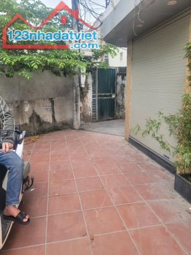 MÌNH CẦN BÁN NHÀ HÀNG XÓM KĐT VĂN KHÊ-P.PHÚ LA-Q.HÀ ĐÔNG-HÀ NỘI-4 tầng-8,95 tỷ - 2