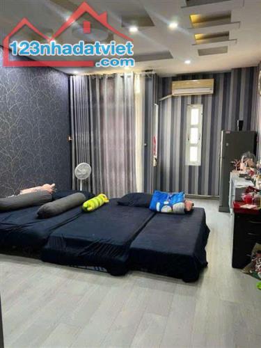 Bán nhà quận 5, đường Nguyễn Trãi, 67m2, 5 tầng, hẻm 6m, 17.2 tỷ
