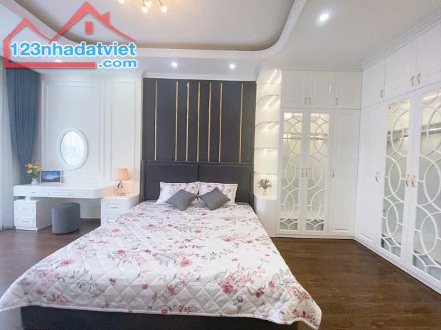 MÌNH CẦN BÁN NHÀ Ở P.LA KHÊ -Q.HÀ ĐÔNG - HÀ NỘI-7 tầng-17,6 tỷ - 3