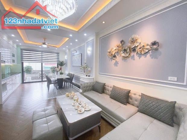 MÌNH CẦN BÁN NHÀ Ở P.LA KHÊ -Q.HÀ ĐÔNG - HÀ NỘI-7 tầng-17,6 tỷ - 5