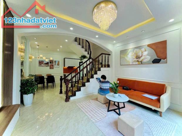 Trương Định – Hoàng Mai – 36m 4 Tầng – Nhà Đẹp 2 Thoáng – Trước Nhà Rộng 3m, 6,3 Tỷ.