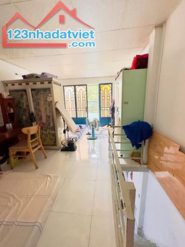 1 CĂN RA MẶT TIỀN BÔNG SAO - NHÀ 1 TRỆT 1 LẦU - 26M2 - KHU VIP - CHỈ 3.02 TỶ