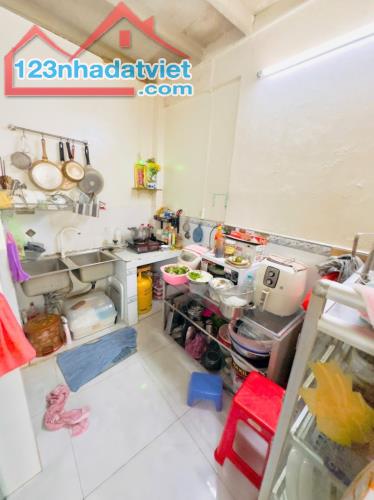 1 CĂN RA MẶT TIỀN BÔNG SAO - NHÀ 1 TRỆT 1 LẦU - 26M2 - KHU VIP - CHỈ 3.02 TỶ - 4