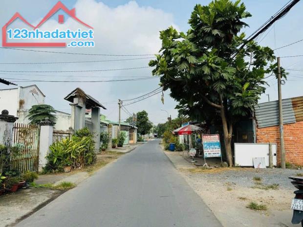 "Vị Trí Vàng” Tại TT. Củ Chi 277m2 Chỉ 745TR Shr - Công Chứng Ngay