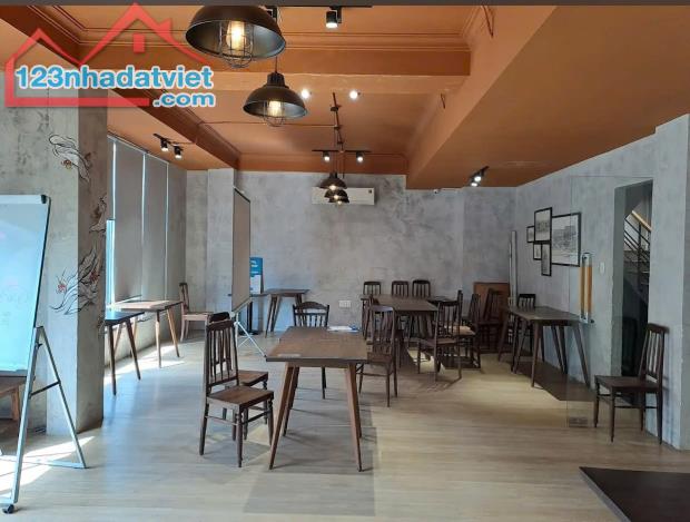 Bán Nhà MT Vũ Tông Phan 1 Trệt 3 Lầu DT:(10mx18,5m)-HĐT 100tr/Tháng-Giá 75 Tỷ TL - 4
