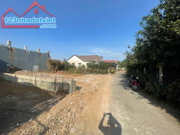 Chỉ còn 1 lô duy nhất 115m2 ngay ngã tư bán cá (X.Tân Bình) chỉ 1,350 tỉ - 2