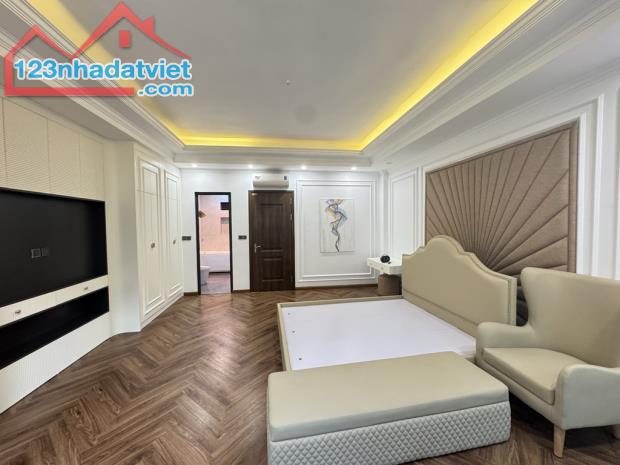 Siêu phẩm Nguyễn Văn Cừ – Nhà 6 tầng thang máy – Full nội thất – DT 70m² chỉ hơn 12 tỷ - 3