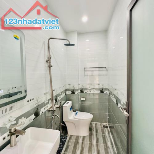 🏡 Bán gấp nhà phố Nguyễn Thị Định, Quận 2 _ Chỉ 6 ty…9999 _ Siêu phẩm 2 tầng, sổ riêng. - 4