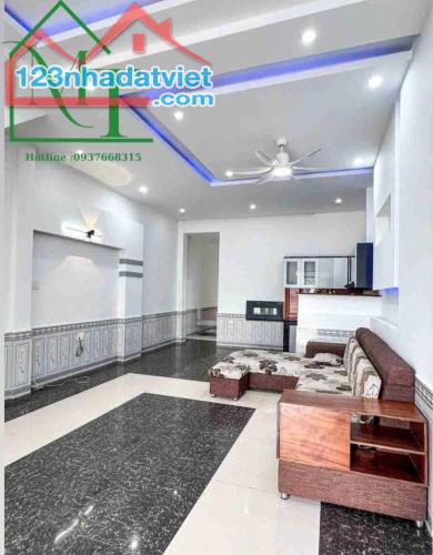 Hot! Nhà 2 Tầng Kiên Cố 100m² – Trung Tâm Ngũ Hành Sơn – Giá Hời 5.3 Tỷ