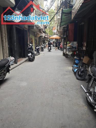 NHÀ ĐẸP, NGÕ 38 XUÂN LA, TÂY HỒ:33M X5T, MT 4M, GIÁ 7,5 TỶ