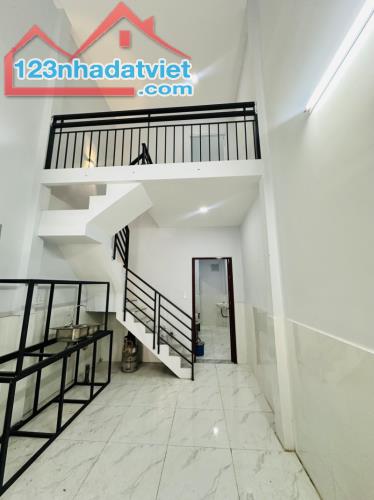 Bán nhà Đường số 21, 37m2 hẻm 2,5m gần hẻm oto – Giá 3,4 Tỷ tl.