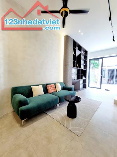 Bán Nhà Xe Hơi Ngủ Trong Nhà Lê Đức Thọ 45m2 Chỉ 6 Tỷ Hơn