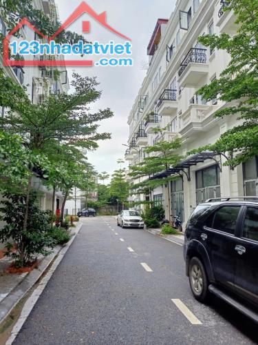 Bán nhà liền kề Phú Diễn Bắc Từ Liêm 62m2 5 tầng giá 16 tỷ - 3