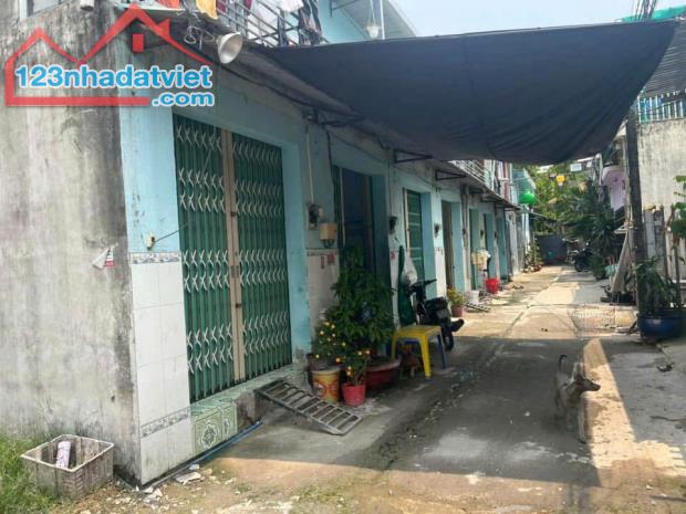 CẦN BÁN GẤP DÃY TRỌ GIÁ RẺ 140M2.SHR .ĐANG CHO THUÊ 10TR/THÁNG - 1