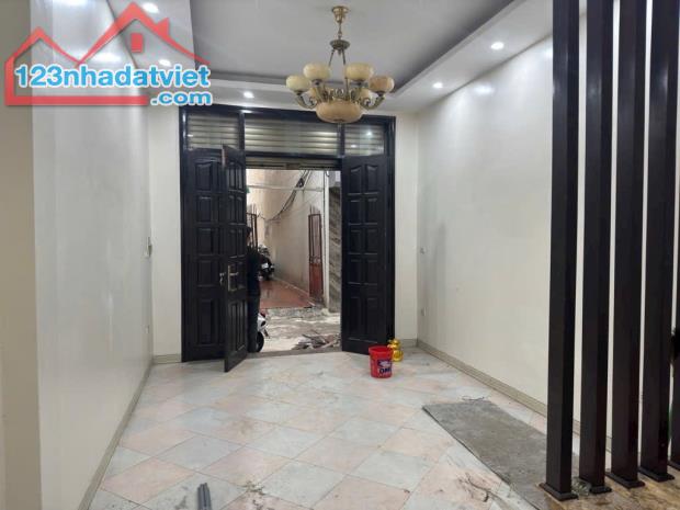 Nhà lô góc. Dân xây chắc chắn ở sướng lắm ý ạ - 2