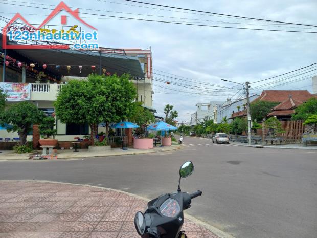 NGỘP RẺ lô đôi giá rẻ nhất khu 201m2(3tỷ39) khu Hoàng Long Diêu Trì, Tuy Phước, B Định - 2