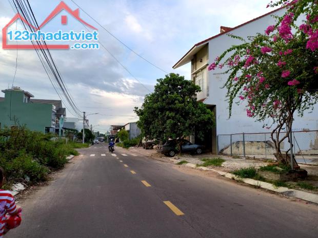 NGỘP RẺ lô đôi giá rẻ nhất khu 201m2(3tỷ39) khu Hoàng Long Diêu Trì, Tuy Phước, B Định - 4