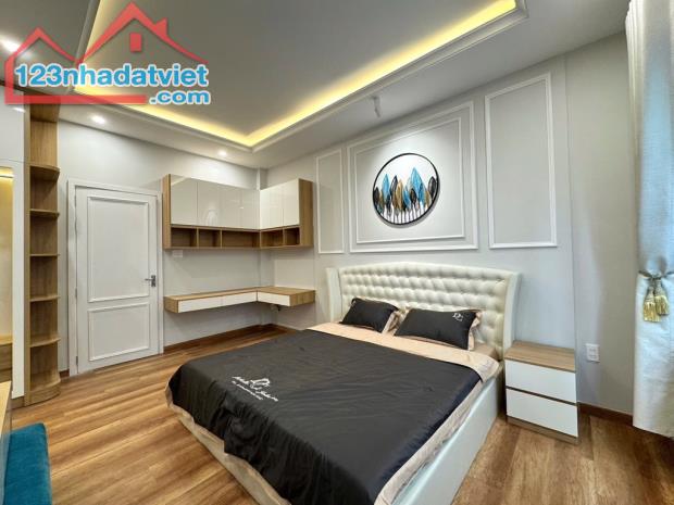 Mặt tiền ngay Bùi Minh Trực ngang 6m, 130m2 chỉ 9 tỷ 5 - 2