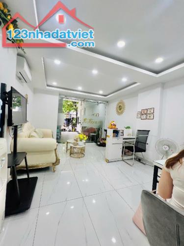 Bán nhà HXH quận 3,gần Nam Kỳ Khởi Nghĩa, 6 Tầng, thang máy, 85m2, TN 480tr/năm,19.6 Tỷ - 3